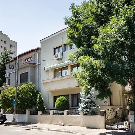 Casa Lu Bukarest