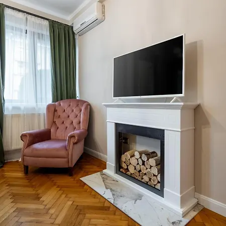 Casa Lu * Bucharest