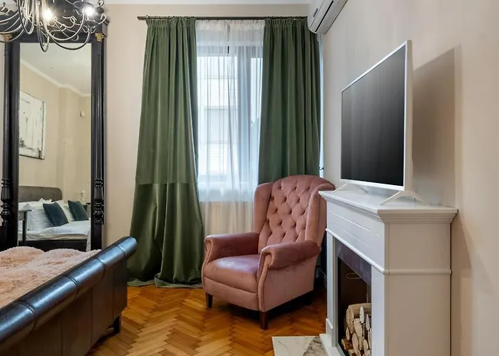 Casa Lu فيلة بوخارست